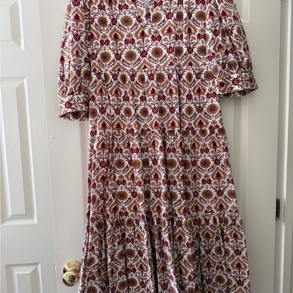 Elegant Floral Midi Dress in Red and Cream